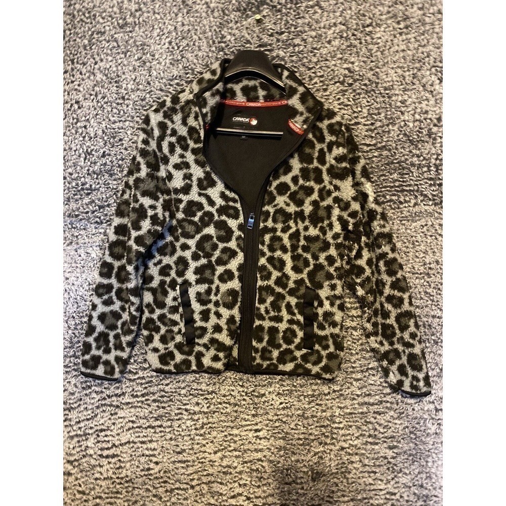 Canada Weather Gear | Black & Gray Leopard Sherpa Zip-Up Pocket Jacket Women SP